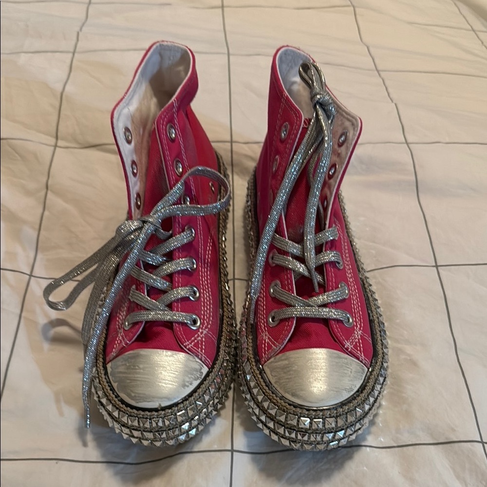 Mi.iM Pink and Silver Sneakers‎ with Sparkling Accents Size 8